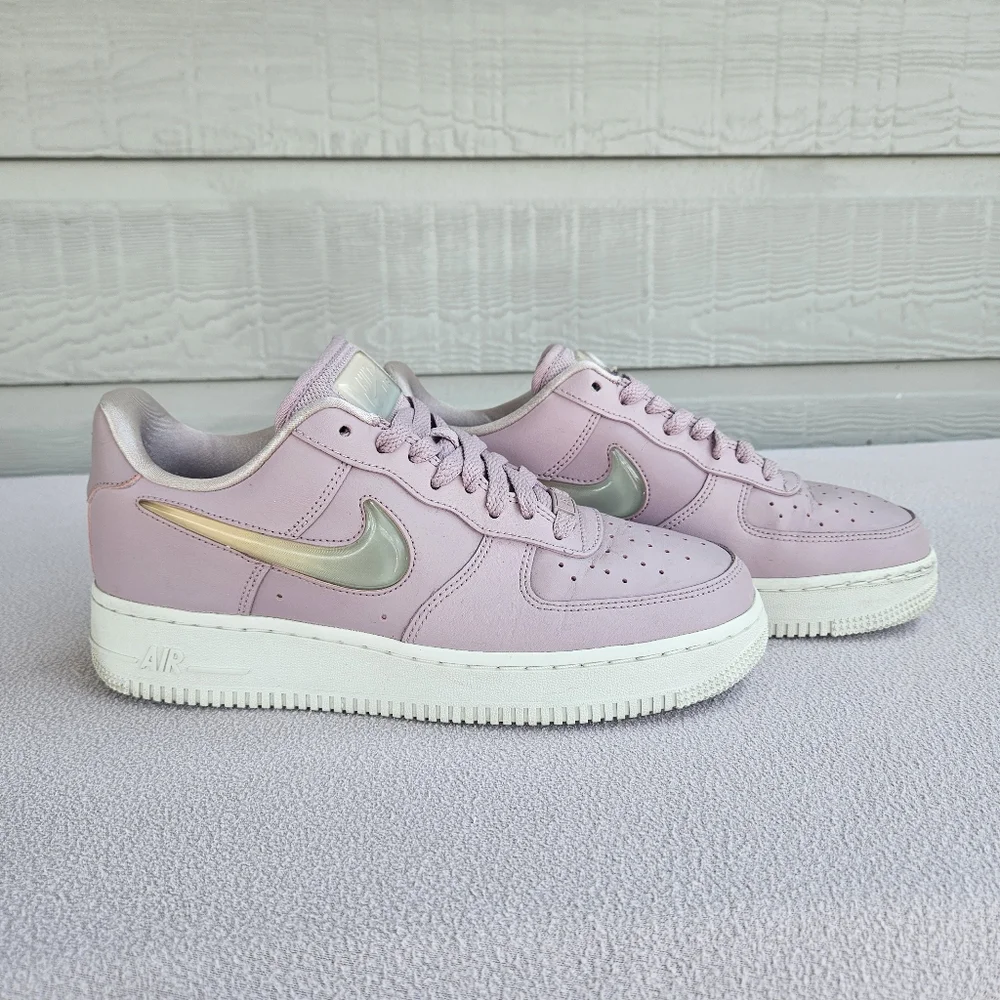 Nike Air Force 1 Low 07 SE PRM Women SZ 9 Jelly Jewel Plum Chalk AH6827-500